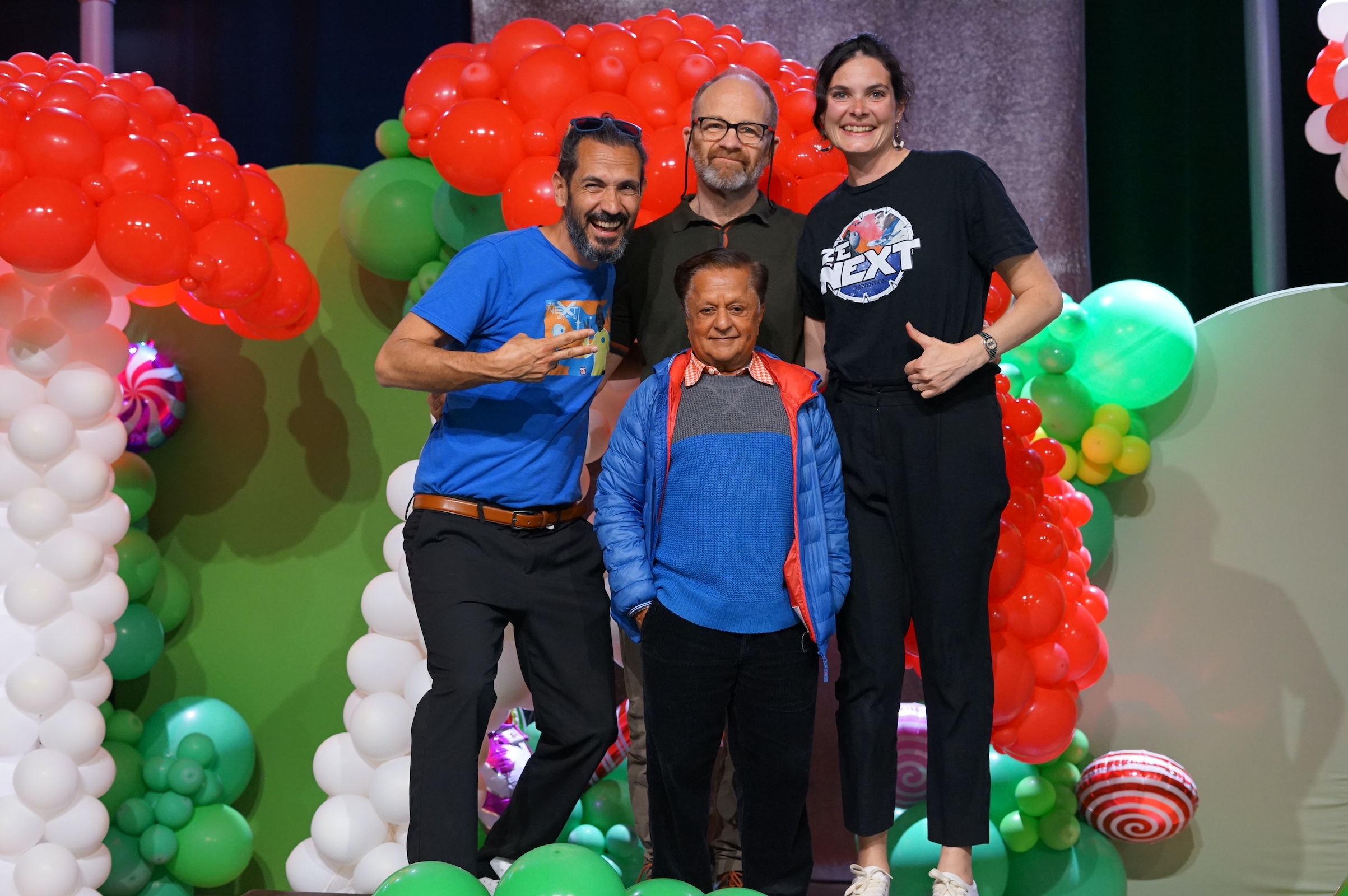 Adrian Rawlins et Deep Roy